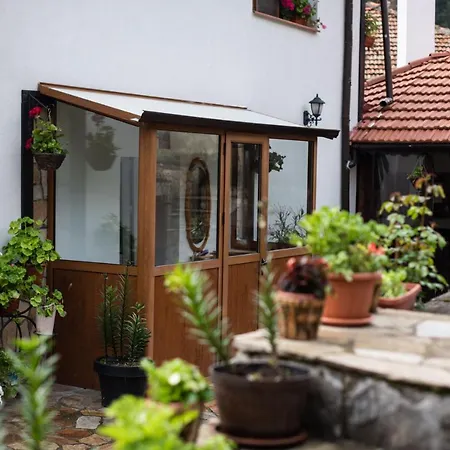 Guest house Rossy